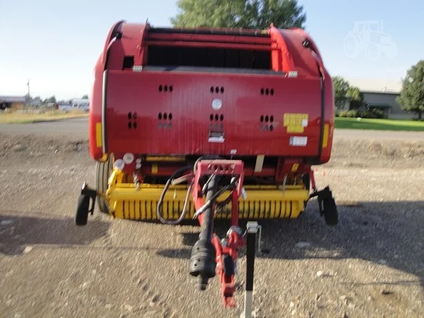2021 New Holland Rollbelt 560 Baler/Round