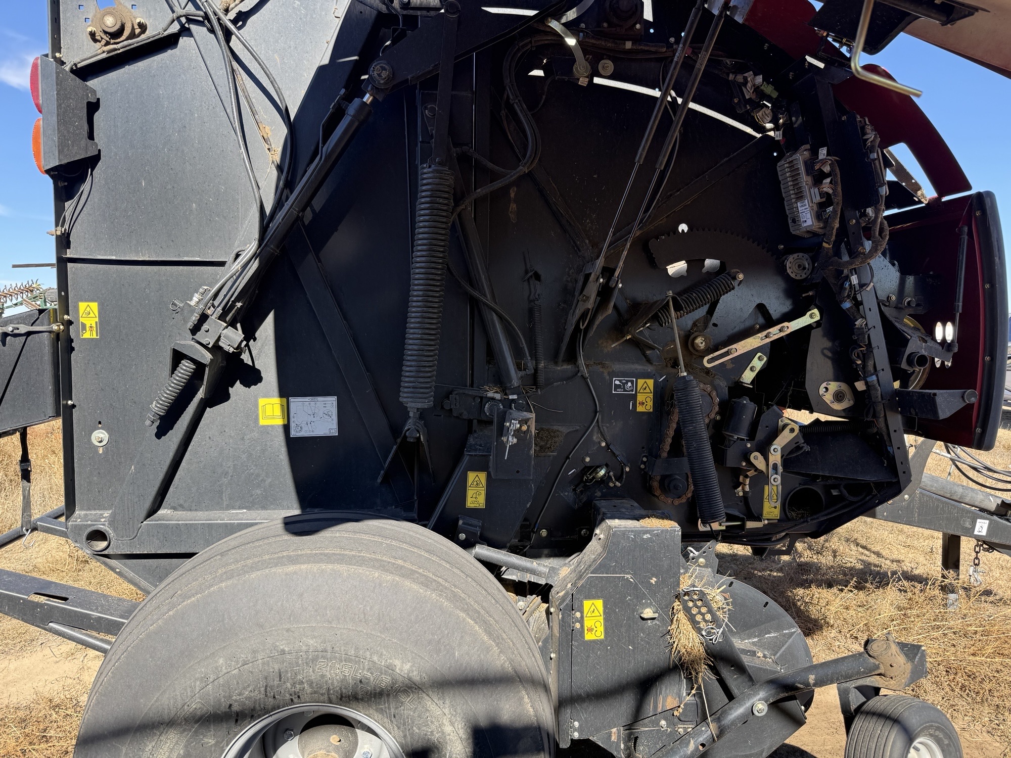 2023 Case IH RB565 Baler/Round