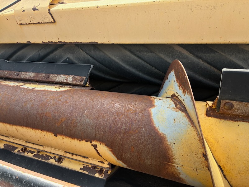 2004 New Holland HS16 Header Hay