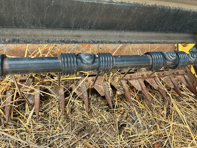 2004 New Holland HS16 Header Hay