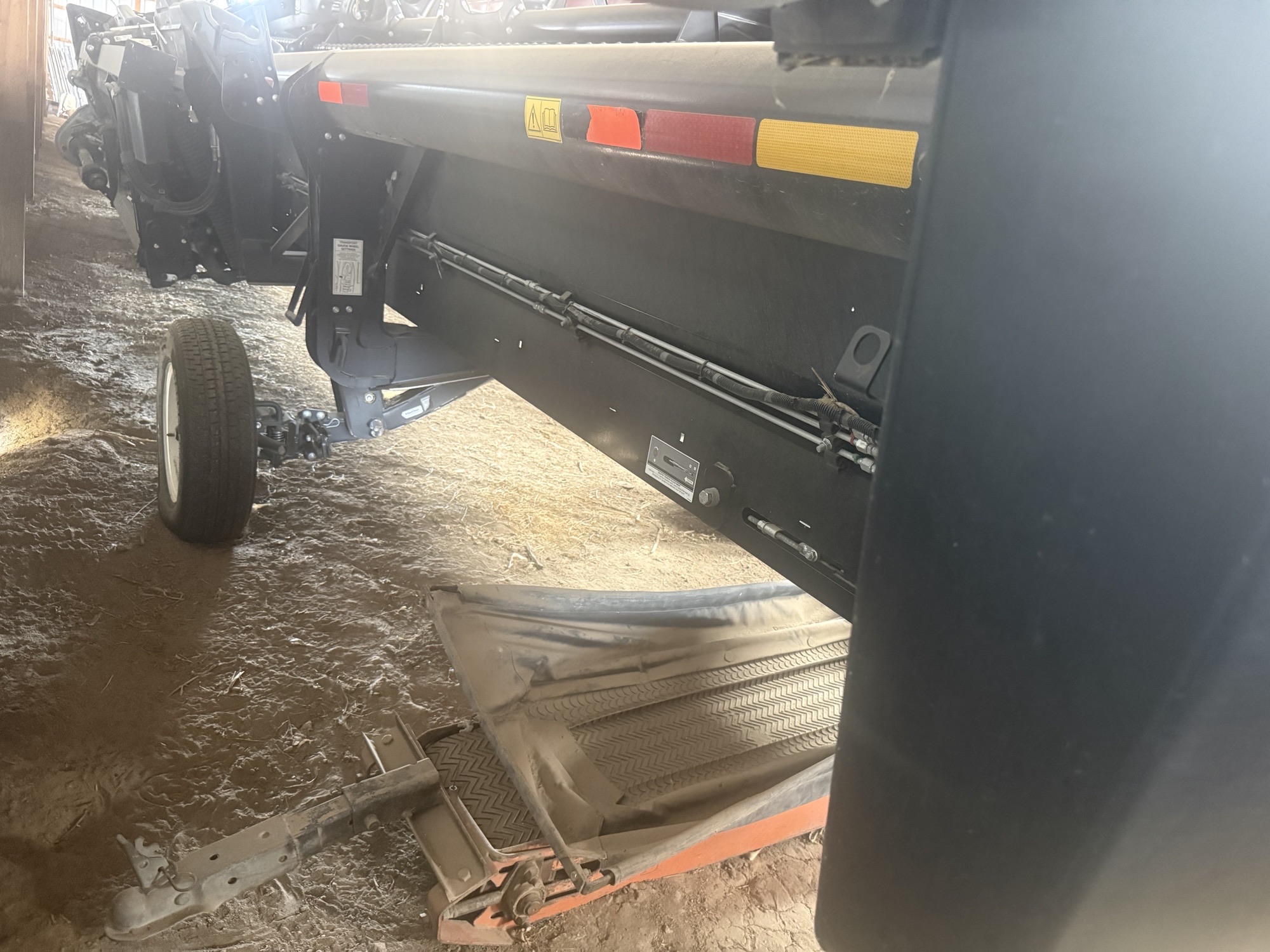 2019 MacDon FD140 Header Combine