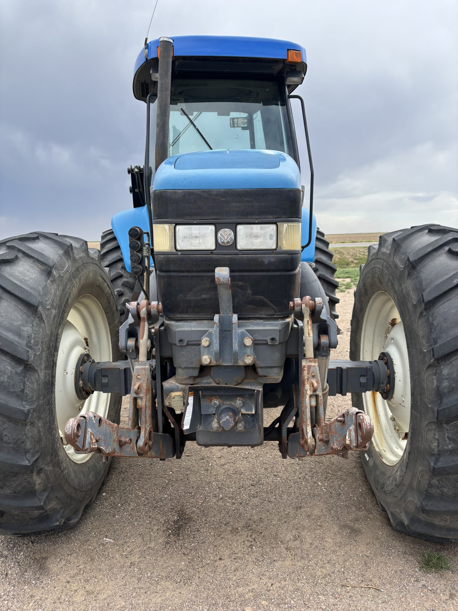 1998 New Holland TV140 Tractor