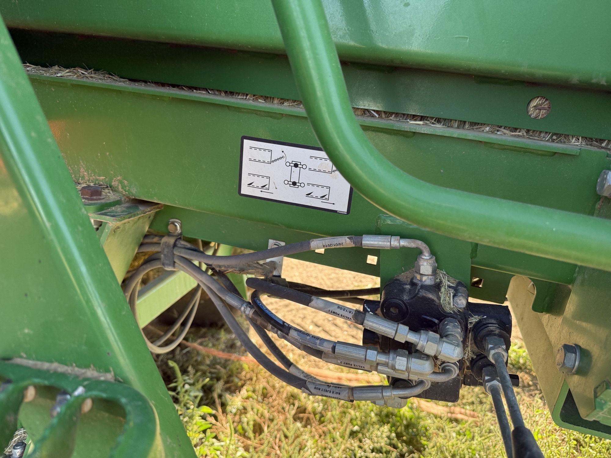 2019 John Deere L341 Baler/Big Square