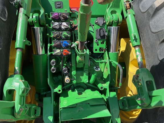 2011 John Deere 8360R Tractor