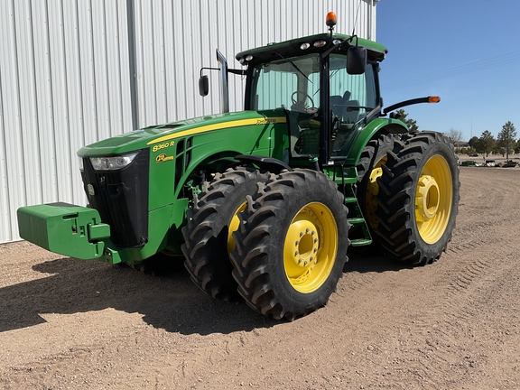 2011 John Deere 8360R Tractor