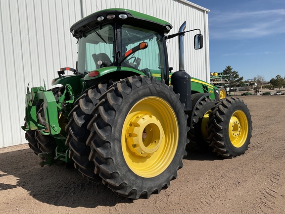 2011 John Deere 8360R Tractor