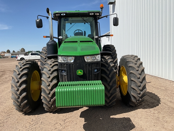 2011 John Deere 8360R Tractor