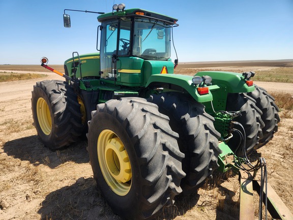 2007 John Deere 9330 Tractor 4WD