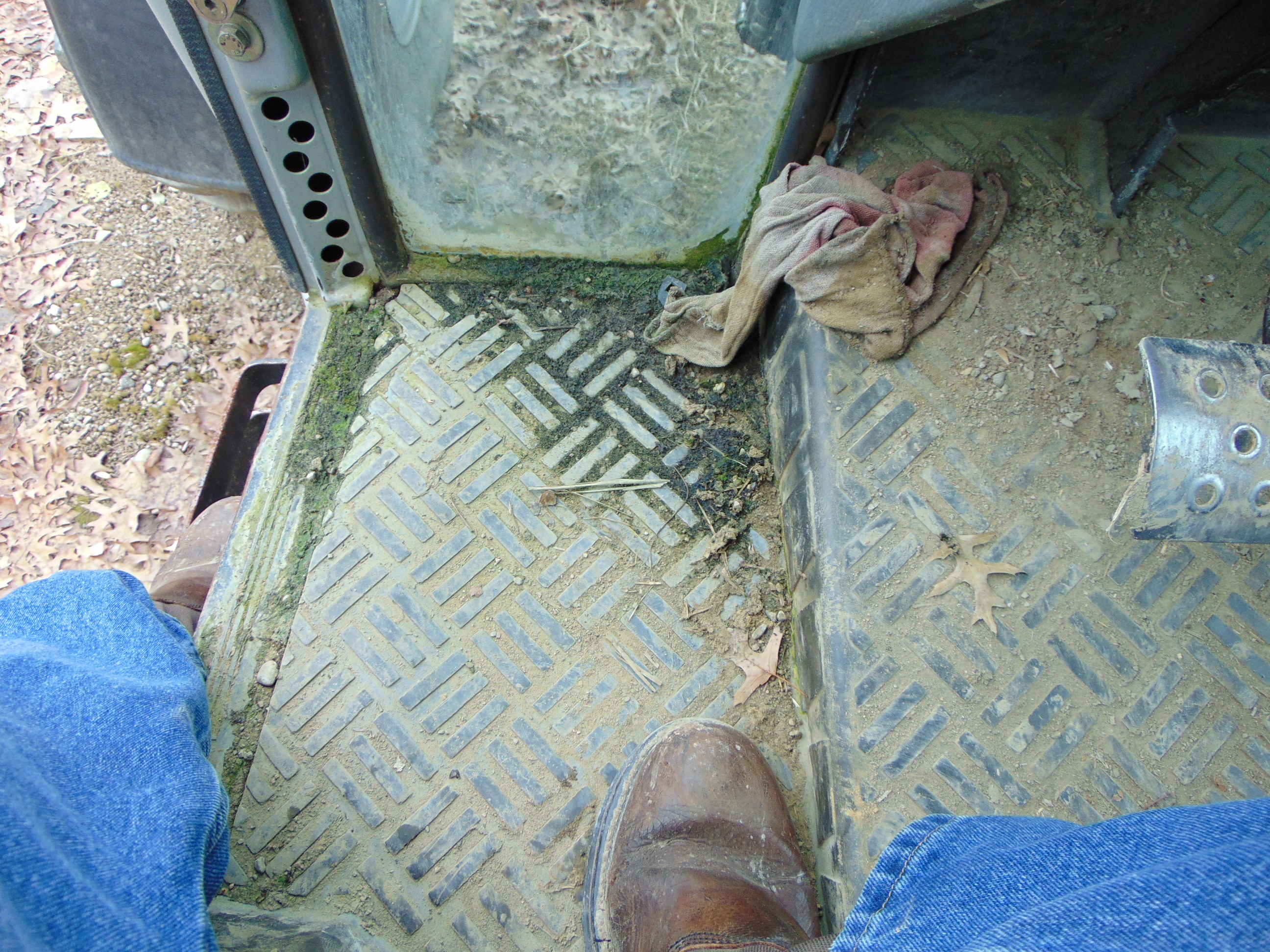 1990 Massey Ferguson 3140 Tractor