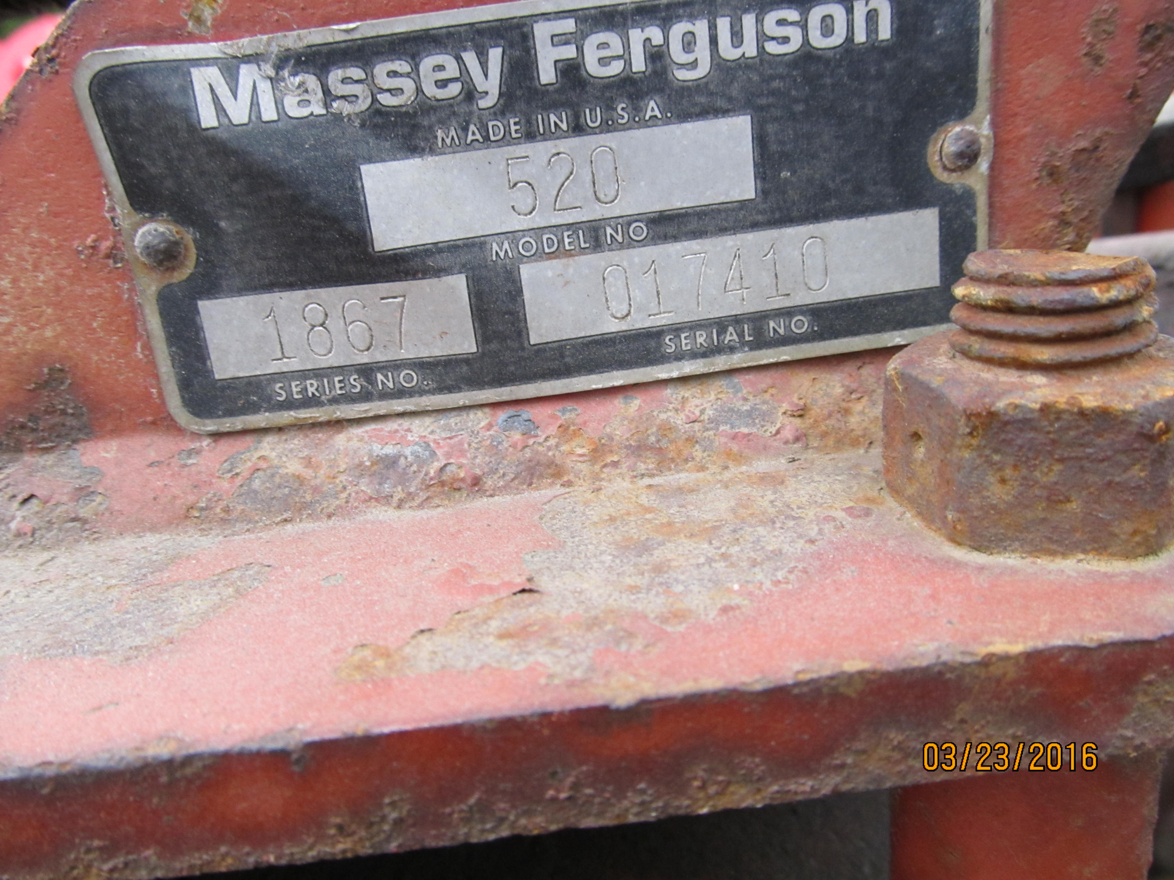 Massey Ferguson 520 Disk