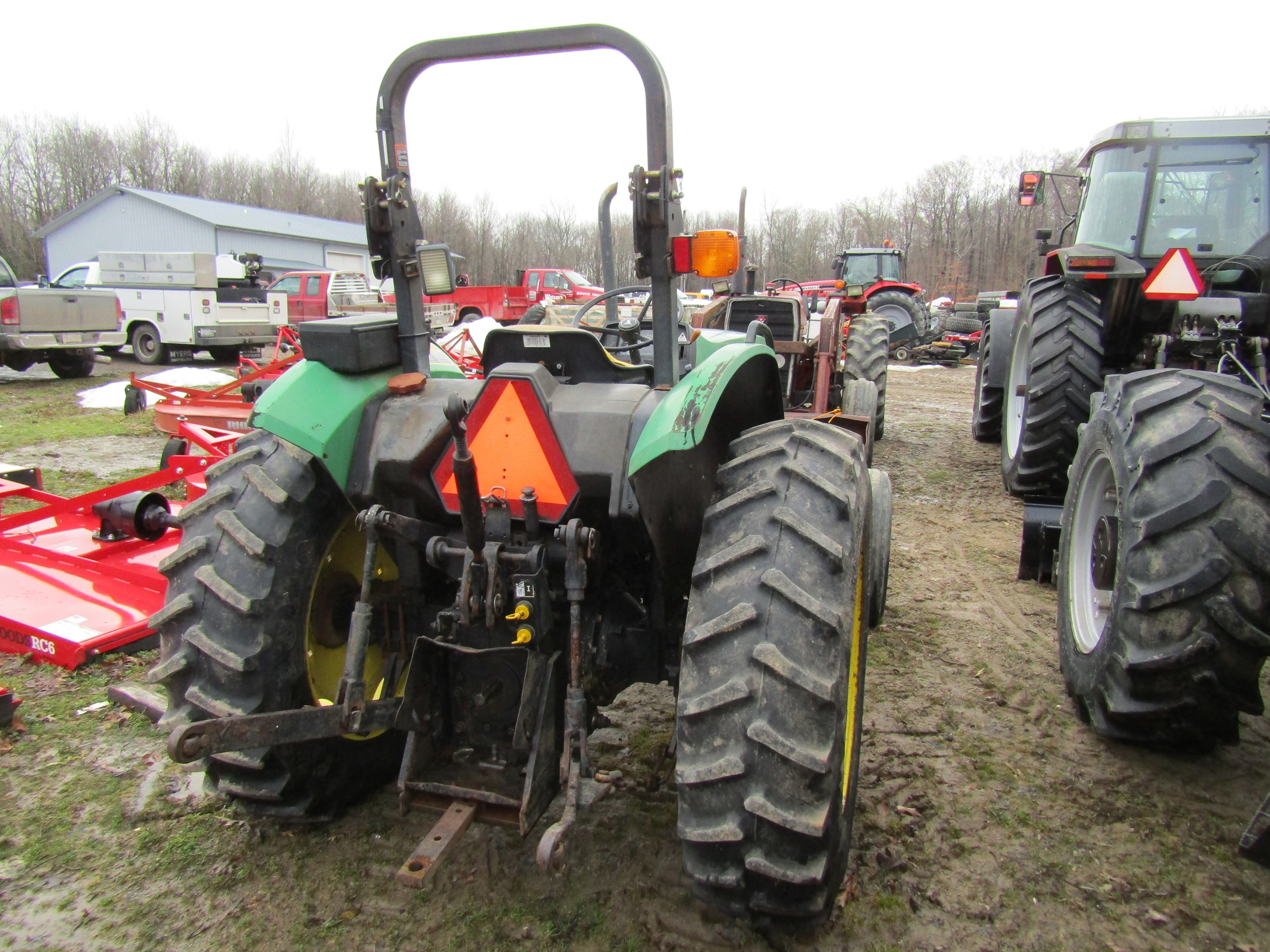 1995 John Deere 5200 Tractor