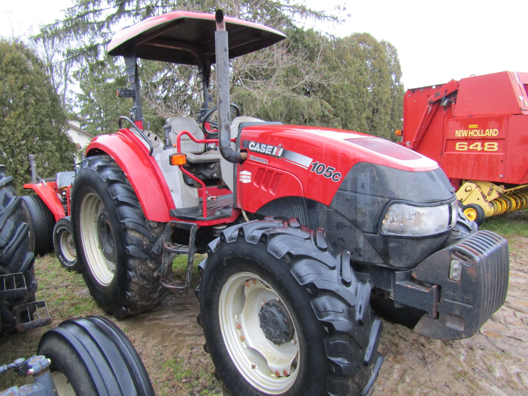 2014 Case IH Farmall 105C Pltfrm Tractor