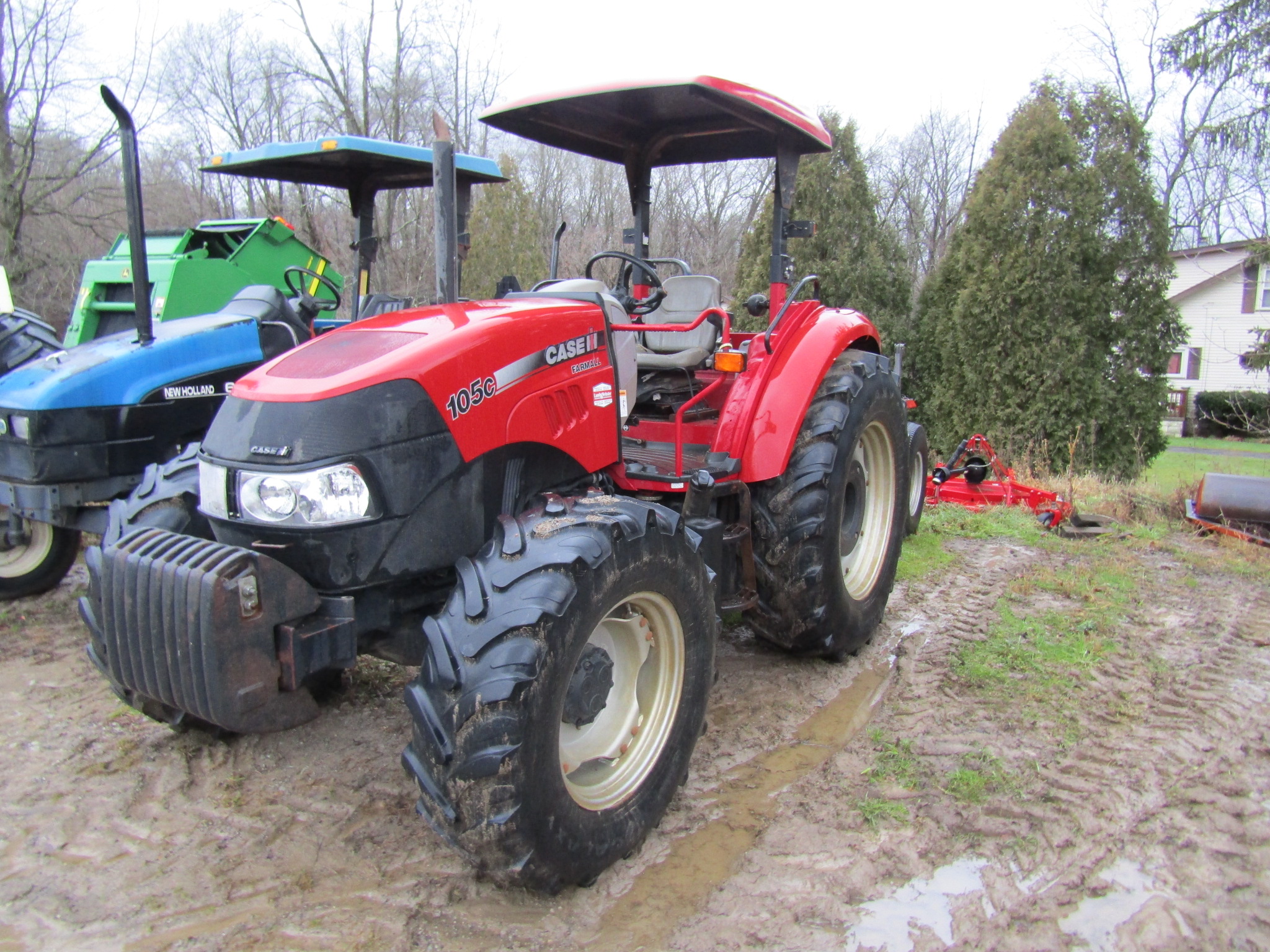 2014 Case IH Farmall 105C Pltfrm Tractor