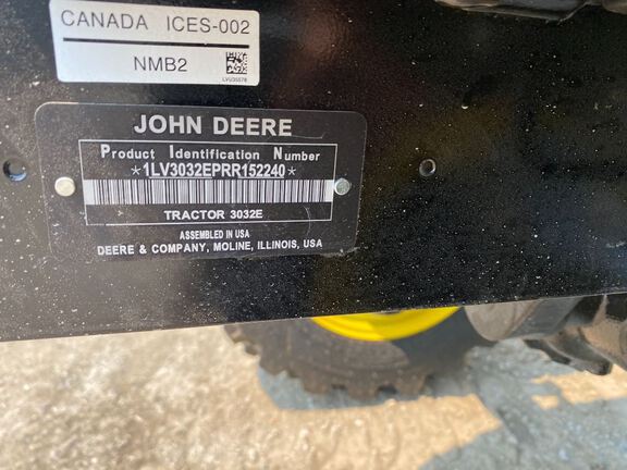 2024 John Deere 3032E Tractor Compact