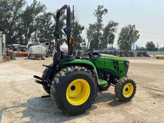 2024 John Deere 3032E Tractor Compact