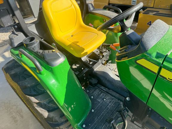 2024 John Deere 3032E Tractor Compact