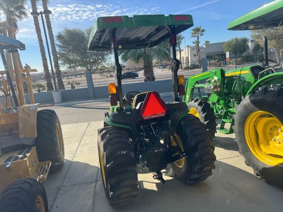 2024 John Deere 3032E Tractor Compact