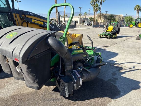2023 John Deere Z920M Mower/Zero Turn