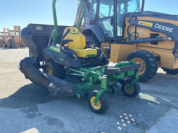 2023 John Deere Z920M Mower/Zero Turn