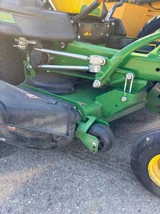 2023 John Deere Z920M Mower/Zero Turn