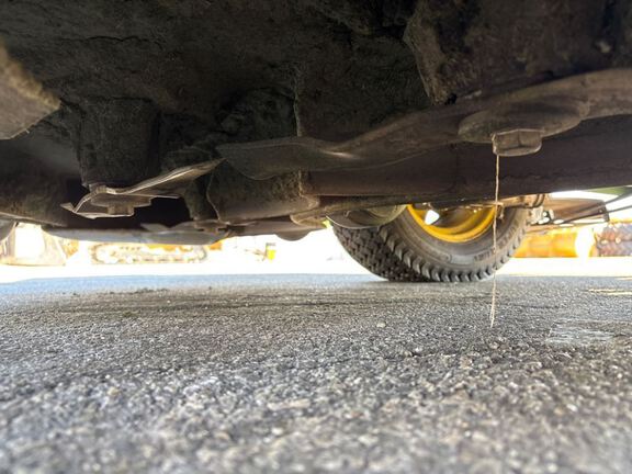 2023 John Deere Z920M Mower/Zero Turn