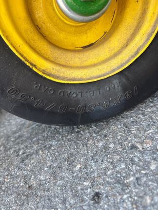 2023 John Deere Z920M Mower/Zero Turn