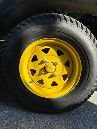 2023 John Deere Z920M Mower/Zero Turn