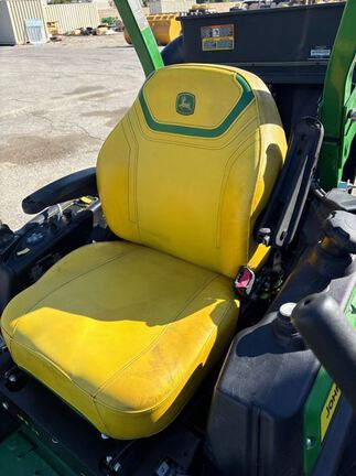 2023 John Deere Z920M Mower/Zero Turn