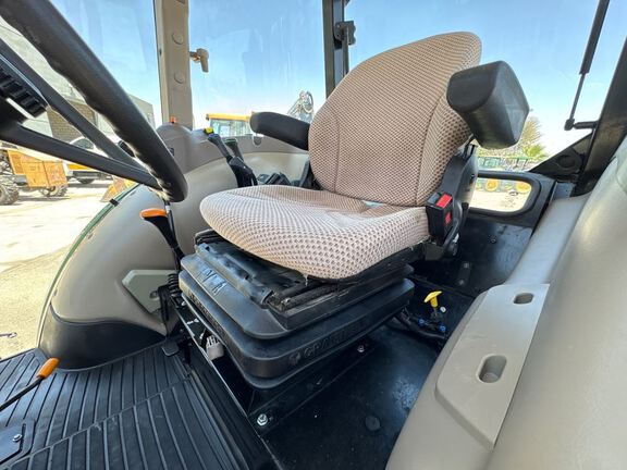 2023 John Deere 5075E Tractor