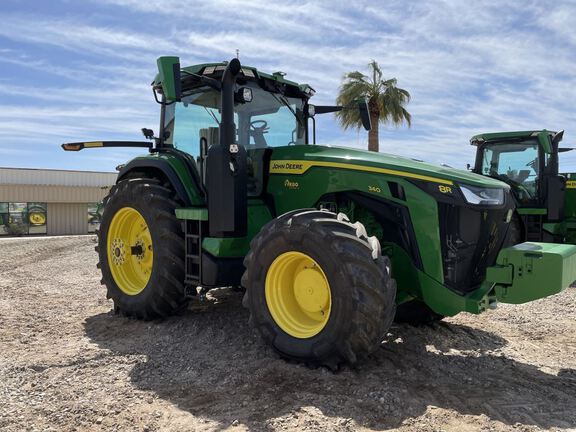 2023 John Deere 8R 340 Tractor