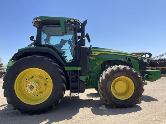 2023 John Deere 8R 340 Tractor