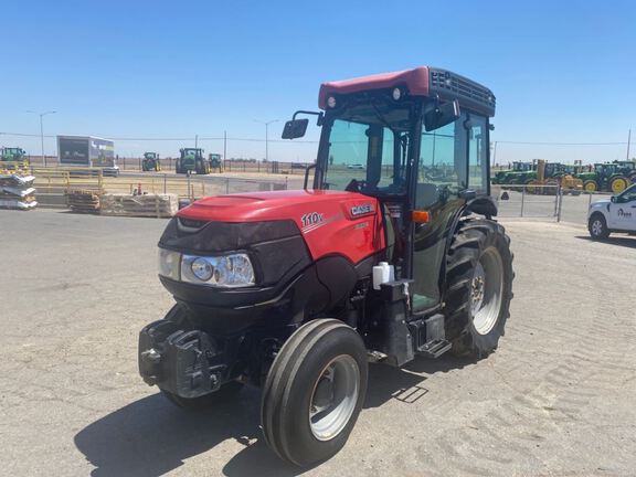 2019 Case FARMALL 110V Tractor