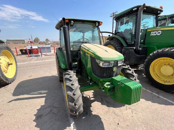 2023 John Deere 5075E Tractor