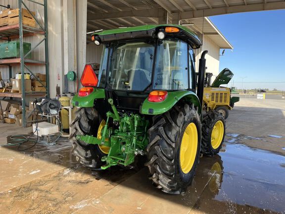 2023 John Deere 5075E Tractor