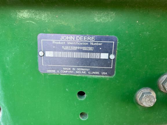 2018 John Deere 6110M Tractor