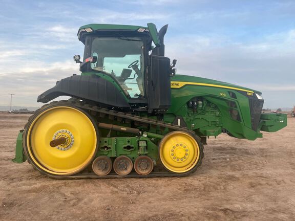 2022 John Deere 8RT 370 Tractor Rubber Track