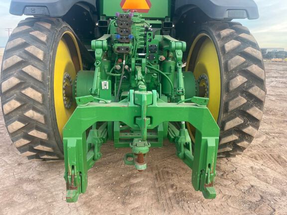 2022 John Deere 8RT 370 Tractor Rubber Track
