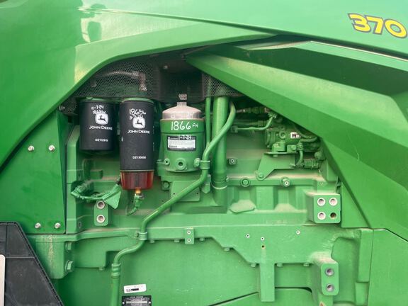 2022 John Deere 8RT 370 Tractor Rubber Track