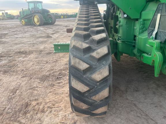 2022 John Deere 8RT 370 Tractor Rubber Track