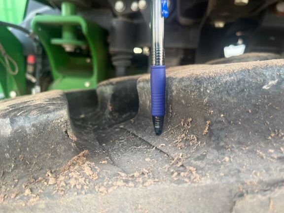 2022 John Deere 8RT 370 Tractor Rubber Track