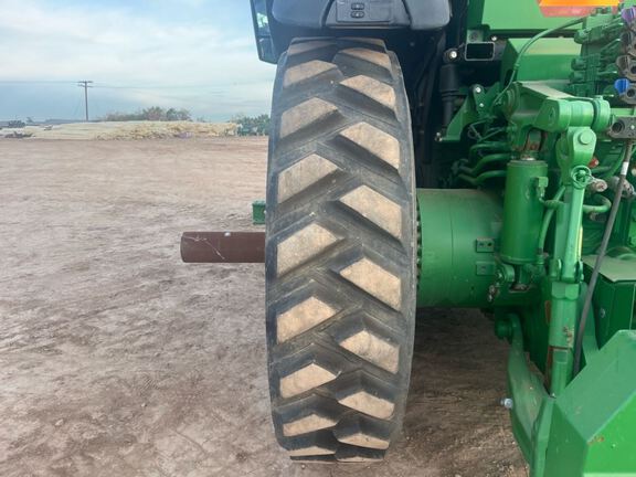 2022 John Deere 8RT 370 Tractor Rubber Track