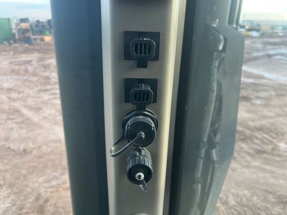 2022 John Deere 8RT 370 Tractor Rubber Track