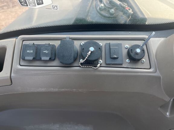 2022 John Deere 8RT 370 Tractor Rubber Track