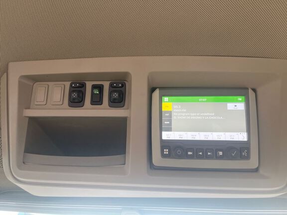 2022 John Deere 8RT 370 Tractor Rubber Track