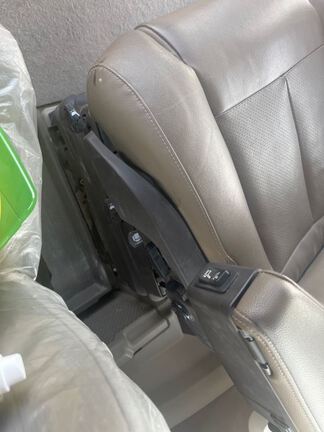 2022 John Deere 8RT 370 Tractor Rubber Track