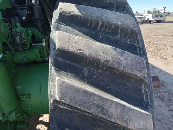 2021 John Deere 8RT 340 Tractor Rubber Track