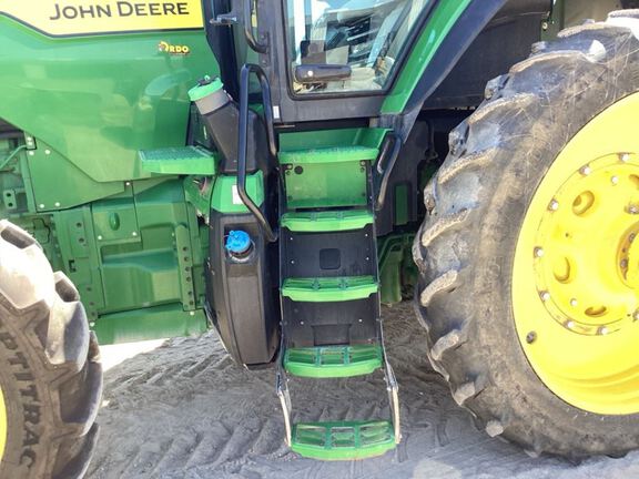 2021 John Deere 8R 280 Tractor