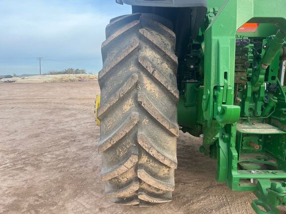 2023 John Deere 8R 340 Tractor