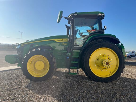 2023 John Deere 8R 340 Tractor
