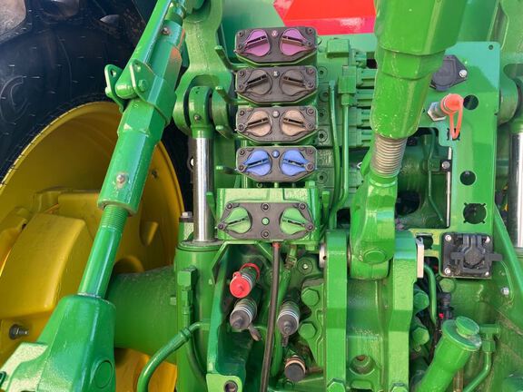 2023 John Deere 8R 340 Tractor